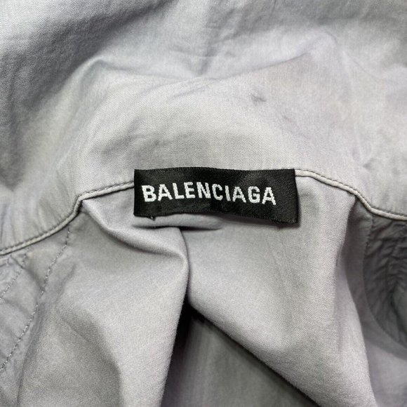 100% Authentic Balenciaga Men's Zipped Logo Windbreaker Jacket Size XS - Picture 4 of 9